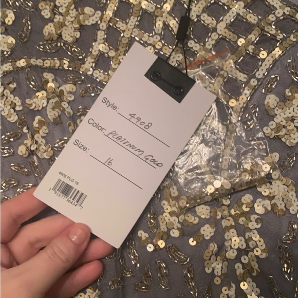 Mac Duggal 4908 Great Gatsby Fringe - Picture 7 of 8